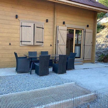 Forest Jura Lodge - Chalet Des Sapins アリエーズ エクステリア 写真