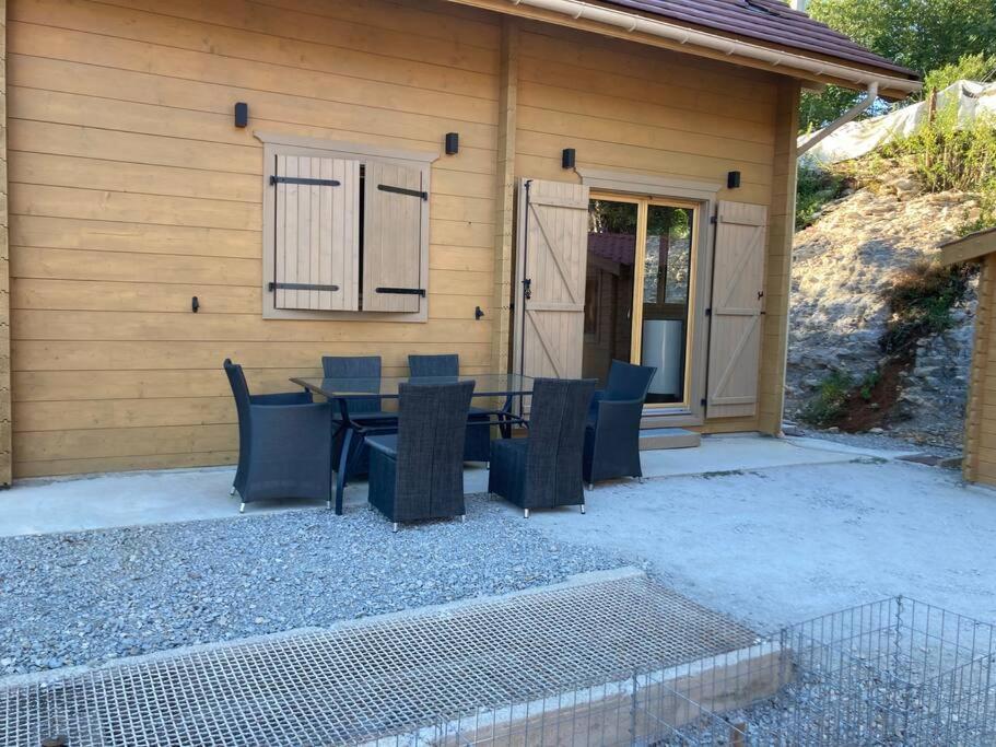 Forest Jura Lodge - Chalet Des Sapins アリエーズ エクステリア 写真